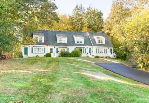 14 Folly Brook Terrace B Kingston NH 03848