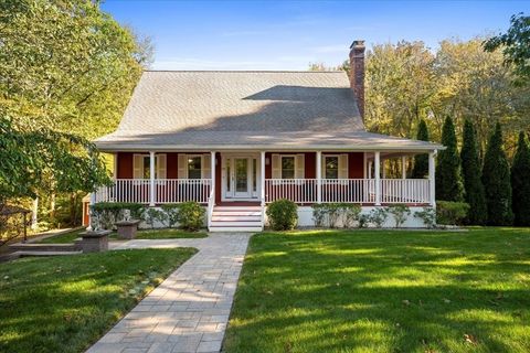 20 Leela Ln Leicester MA 01542