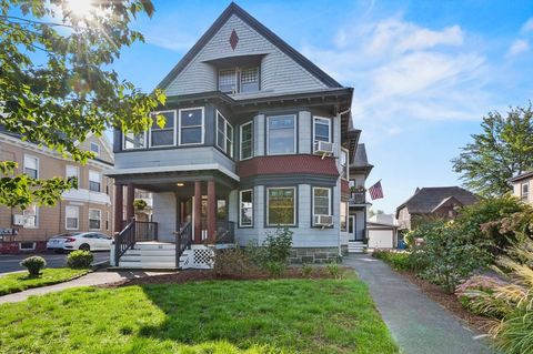 82 Salem Street Lawrence MA 01843