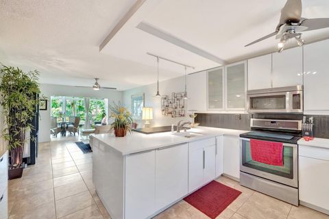 5141 W Oakland Park Blvd 209 Lauderdale Lakes FL 33313