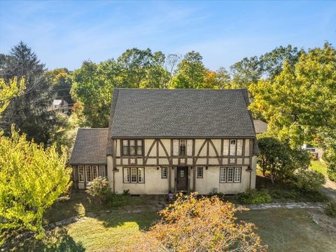 161 Moraine St Brockton MA 02301