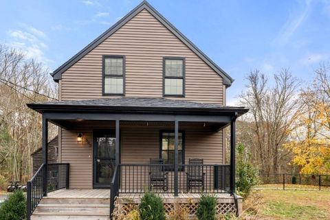 593 Williams St Dighton MA 02764