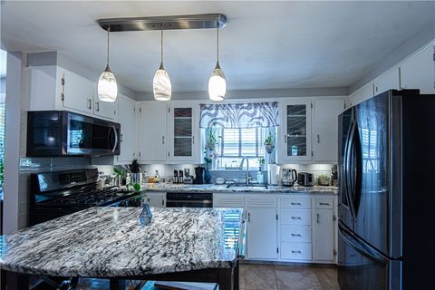 28 Burnside Avenue East Providence RI 02915