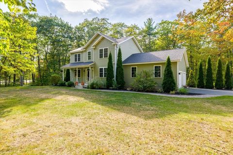 208 Bean Porridge Hill Rd Westminster MA 01473