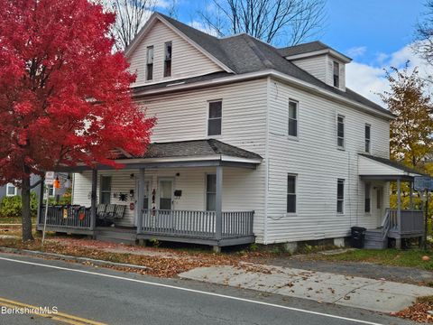 61 Seymour St Pittsfield MA 01201