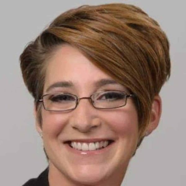 Brooke Wren, headshot