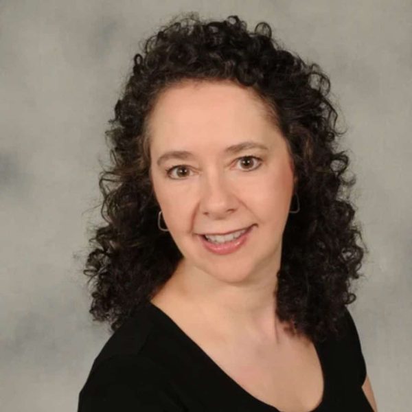 Debbie Beal headshot 1124