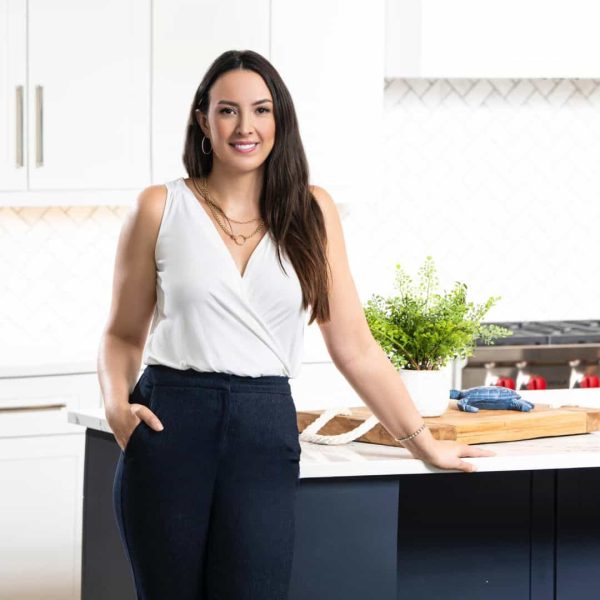 elin odonnell headshot