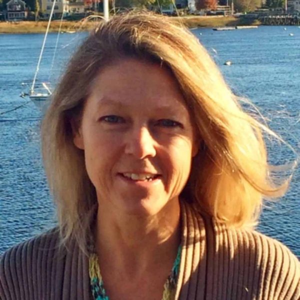 Karin Martin headshot 1124