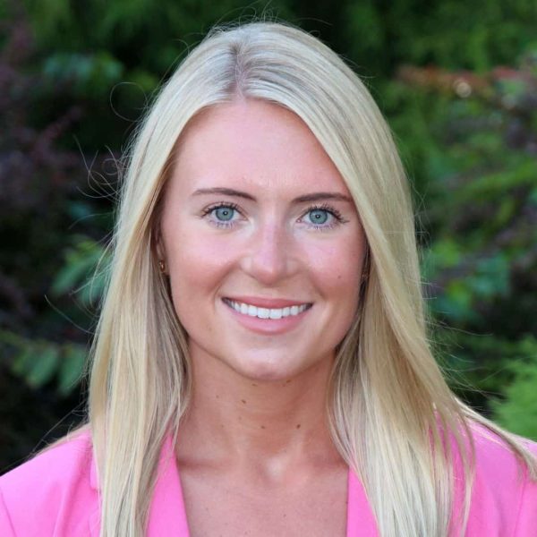 Lauren McLean headshot 1124