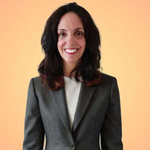 Nicole Pace headshot