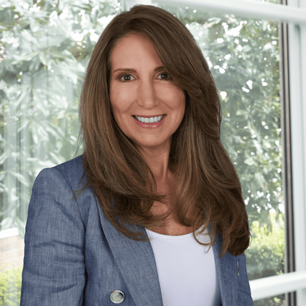 Mary Wood Headshot SQ 0522